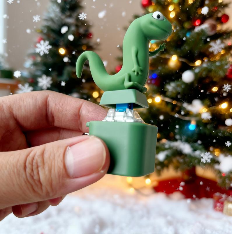50% OFF🌟Lizard Button Keychain Press to Make a Sound Relieve Stress Fun Gift Green Design with Keychain Christmas Gift - Snake