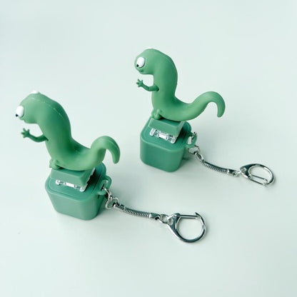 50% OFF🌟Lizard Button Keychain Press to Make a Sound Relieve Stress Fun Gift Green Design with Keychain Christmas Gift - Snake